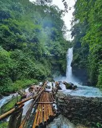 Kanchenjunga Falls