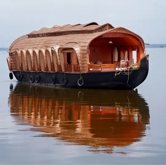 Houseboat Stay 